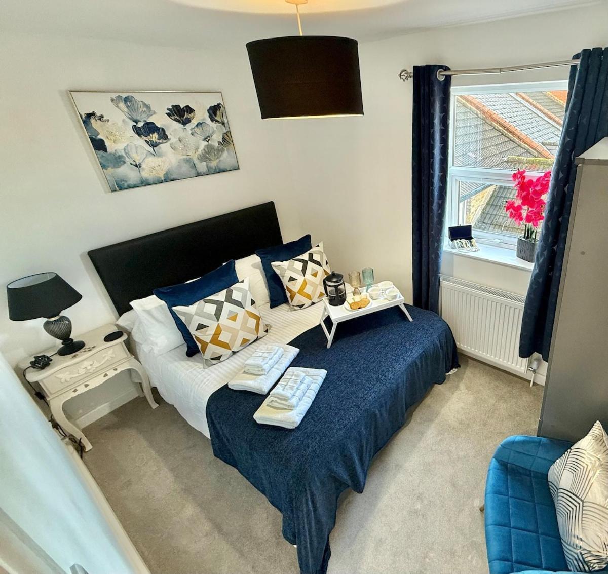 Classy 1- Bedroom *
